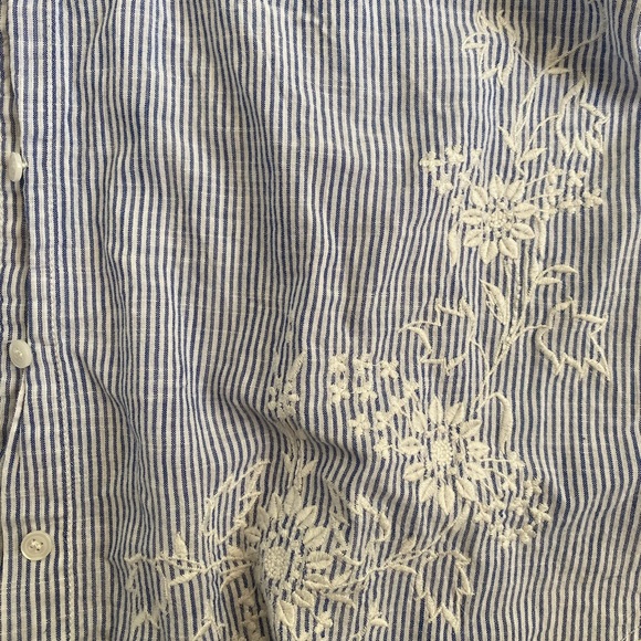 Madewell Button Down Flowy Short Sleeve Flower and Stripe Top - Picture 3 of 5